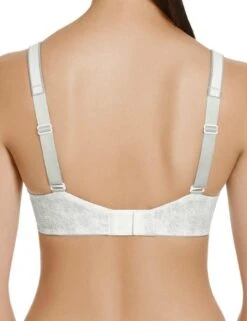 Berlei High Performance Sports Bra - White 5 Berlei High Performance Sports Bra - White -Belle Lingerie Store 43133 berlei high performance sports bra white 2