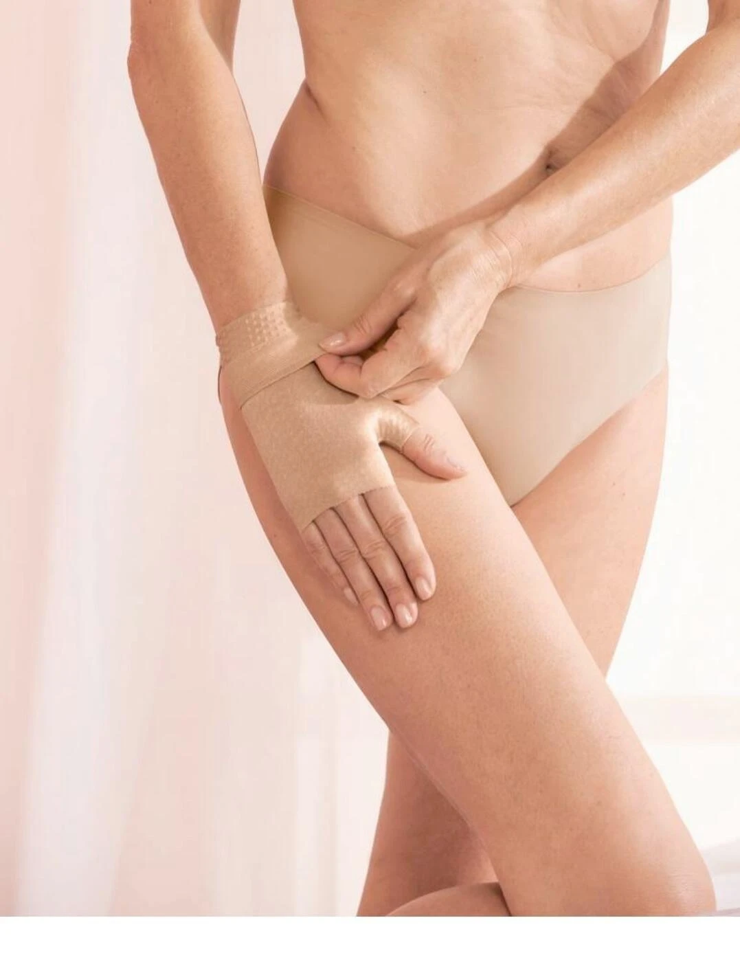 Anita Care Lymph O Fit Helsinki Lymph Support Glove - Sand 1 Anita Care Lymph O Fit Helsinki Lymph Support Glove - Sand