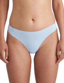 Marie Jo Tom Thong - Cloud