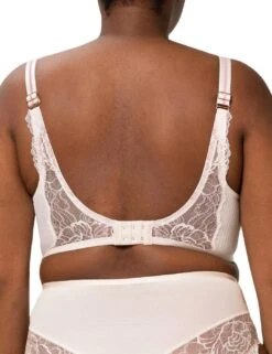 Triumph Peony Florale Wired Bra - Angora 10 Triumph Peony Florale Wired Bra - Angora -Belle Lingerie Store 51608 triumph peony florale wired bra angora 4