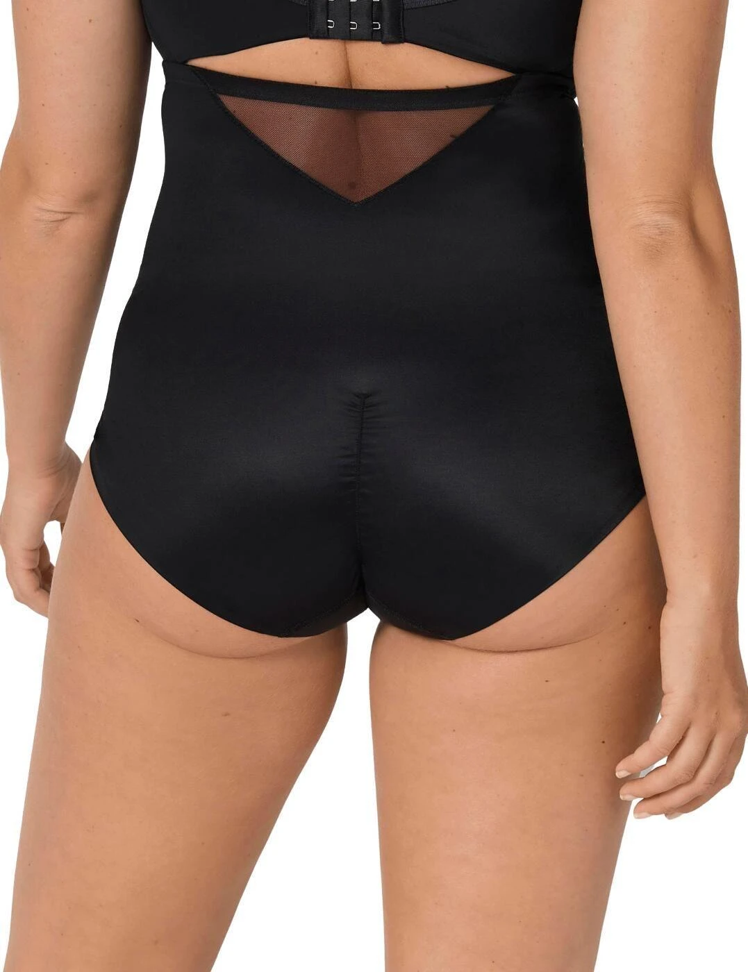 Triumph True Shape Sensation Super High Waist Brief - Black 2 Triumph True Shape Sensation Super High Waist Brief - Black - Image 2