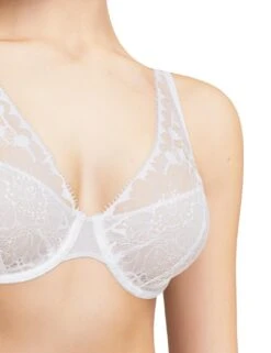 Chantelle Day To Night Plunge Spacer Bra - White 11 Chantelle Day To Night Plunge Spacer Bra - White -Belle Lingerie Store 55290 chantelle day to night plunge spacer bra white 6