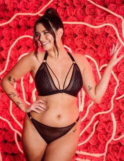 Curvy Kate Front And Centre Bralette - Black -Belle Lingerie Store 55576 curvy kate front and centre bralette black 5