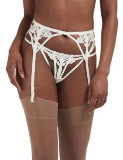 Bluebella Nova Suspender Belt - Ivory