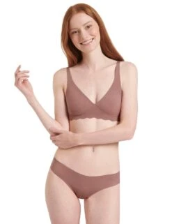 Sloggi Zero Feel Microfibre Thong - Cacao -Belle Lingerie Store 57410 sloggi zero feel microfibre thong cacao 6