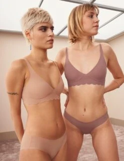 Sloggi Zero Feel Microfibre Thong - Cacao -Belle Lingerie Store 57410 sloggi zero feel microfibre thong cacao 8