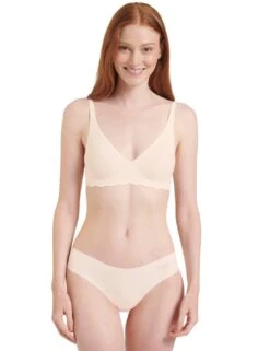 Sloggi Zero Feel Thong - Angora -Belle Lingerie Store 57422 sloggi zero feel thong angora 5