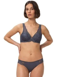 Triumph Wild Peony Florale Brazilian Brief - Pebble Grey 7 Triumph Wild Peony Florale Brazilian Brief - Pebble Grey -Belle Lingerie Store 58388 triumph wild peony florale brazilian brief pebble grey 4