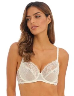 Wacoal Lace Perfection Underwired Bra - Gardenia