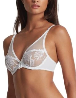 Aubade Lovessence Underwired Triangle Bra - Blanc 14 Aubade Lovessence Underwired Triangle Bra - Blanc -Belle Lingerie Store 61601 aubade lovessence underwired triangle bra blanc 7