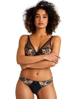 Aubade Lovessence Underwired Triangle Bra - Noir 14 Aubade Lovessence Underwired Triangle Bra - Noir -Belle Lingerie Store 61601 aubade lovessence underwired triangle bra noir 7