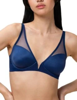 Triumph Vivid Spotlight Plunge Bra - Deep Water -Belle Lingerie Store 62005 triumph vivid spotlight plunge bra deep water 3