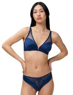 Triumph Vivid Spotlight Plunge Bra - Deep Water -Belle Lingerie Store 62005 triumph vivid spotlight plunge bra deep water 5