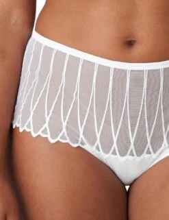 Prima Donna Arthill Luxury Thong - White 15 Prima Donna Arthill Luxury Thong - White -Belle Lingerie Store 63287 prima donna arthill luxury thong white 6