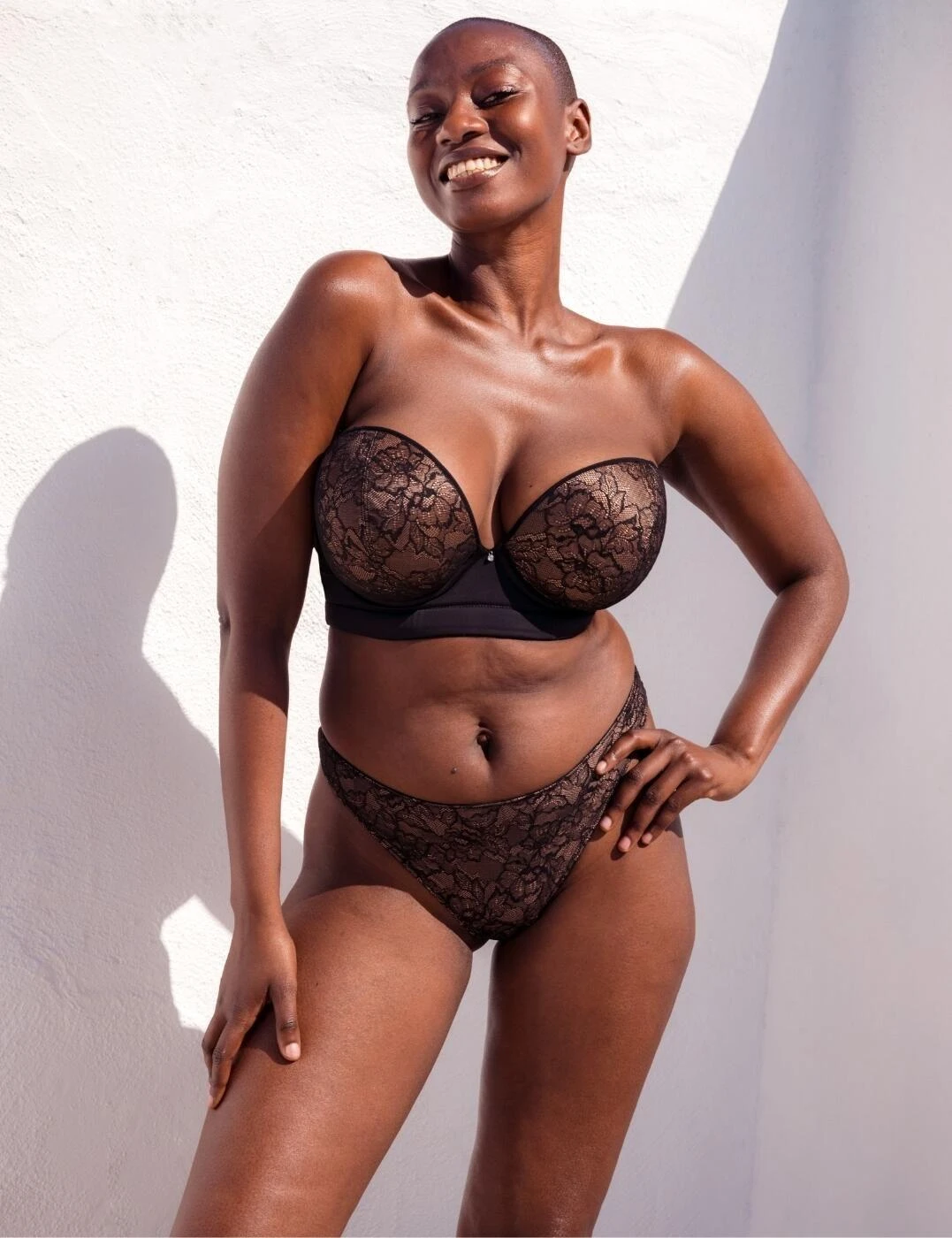 Curvy Kate Hey Girls Thong - Black/Latte 9 Curvy Kate Hey Girls Thong - Black/Latte - Image 9