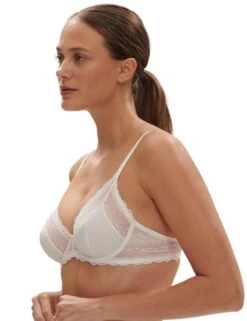 Simone Perele Destinee Plunging Underwired Bra - Natural 15 Simone Perele Destinee Plunging Underwired Bra - Natural -Belle Lingerie Store 65410 simone perele destinee plunging underwired bra natural 6