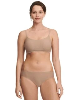 Chantelle Soft Stretch Padded Bralette - Coffee Latte 8 Chantelle Soft Stretch Padded Bralette - Coffee Latte -Belle Lingerie Store 65999 chantelle soft stretch padded bralette coffee latte 4