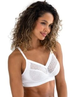 Pour Moi Geo Sculpt Fuller Bust Non Wired Bralette - White