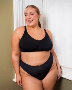 Curvy Kate Zen Non Wired Bralette - Black -Belle Lingerie Store 67114 curvy kate zen non wired bralette black 8