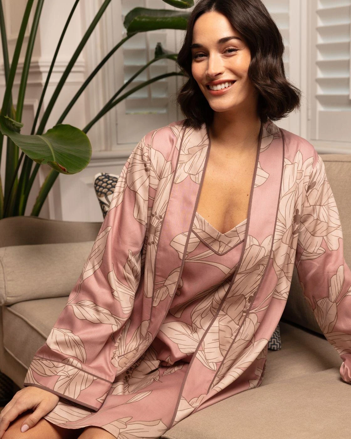 Cyberjammies Fable & Eve Fulham Woven Long Sleeve Floral Print Long Dressing Gown - Pink Mix 8 Cyberjammies Fable & Eve Fulham Woven Long Sleeve Floral Print Long Dressing Gown - Pink Mix - Image 8